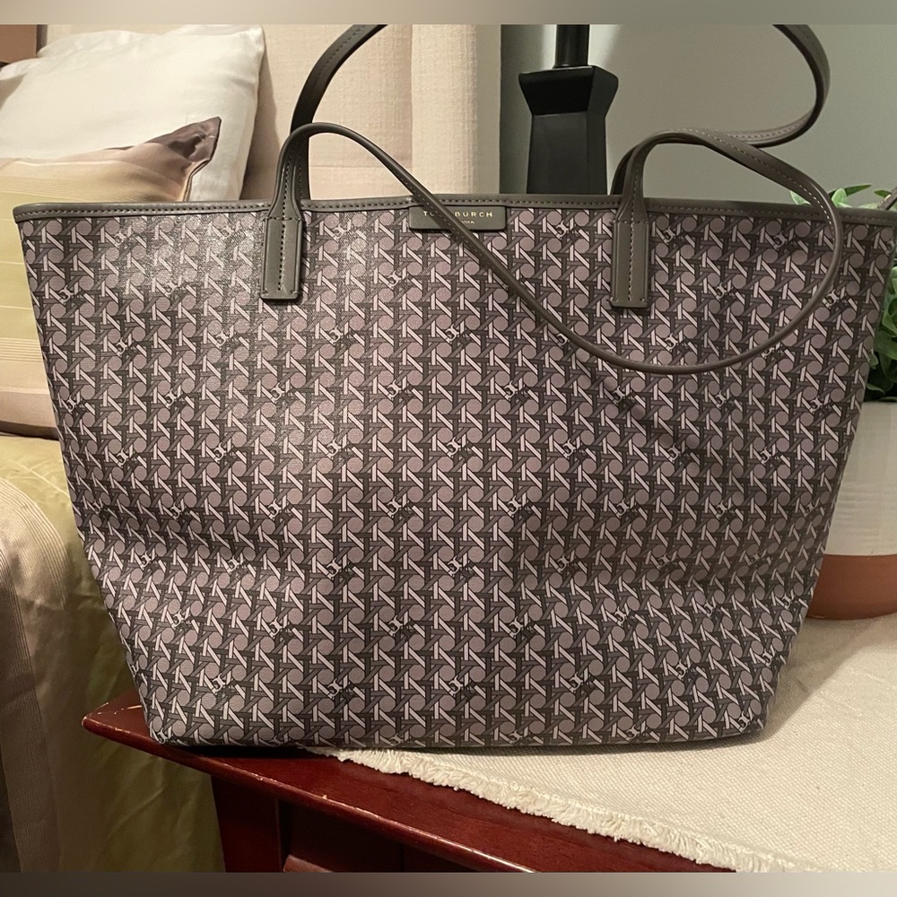 Tory Burch ever ready tote zinc grey
